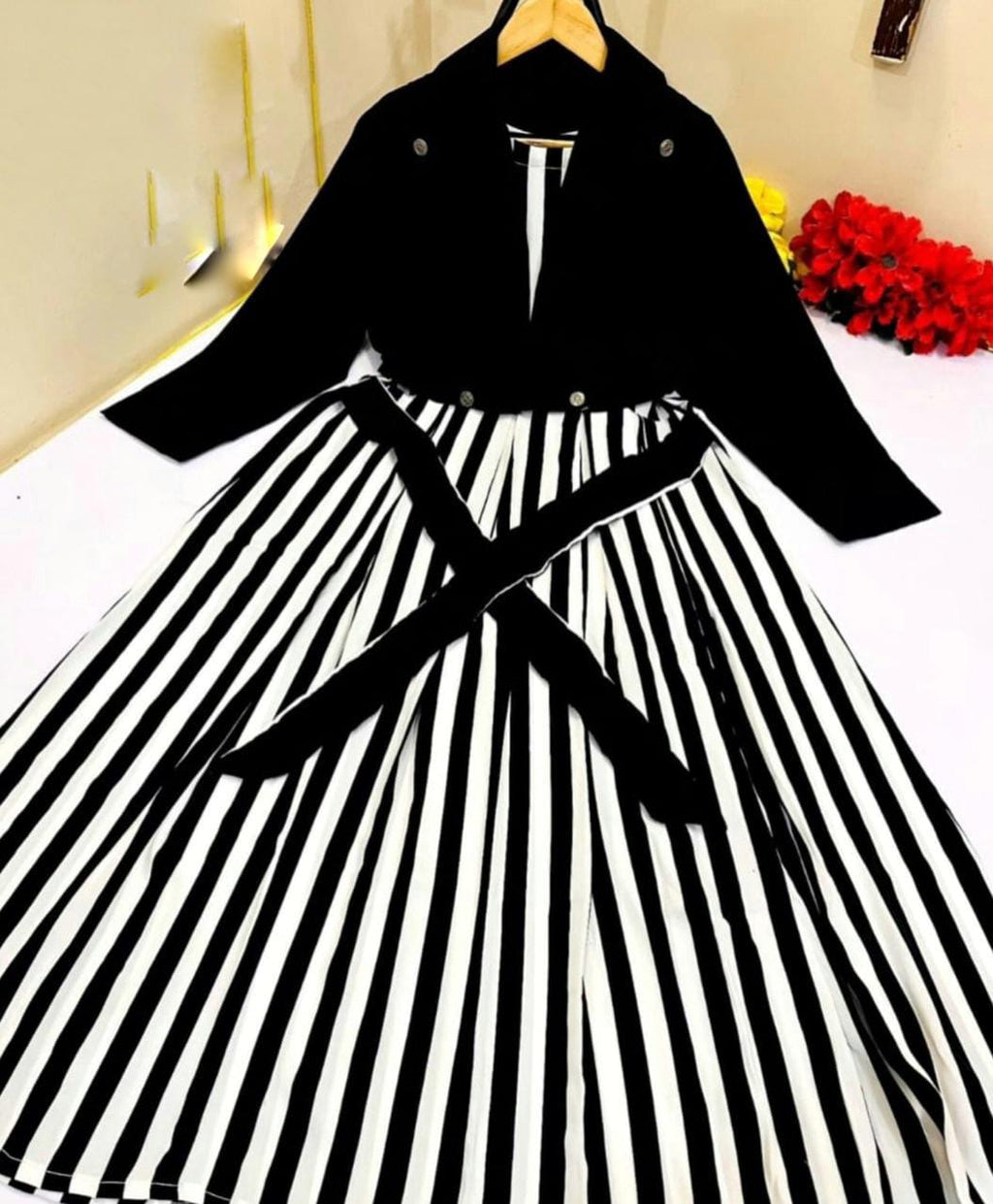 Winter Arrival Silk Zebra Printed Maxi With Cotton Seperate Koti